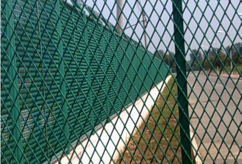 防护钢板网的特点,可以用于哪些方面